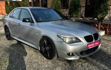 BMW 5 серия, 2004 год, 1 400 000 рублей, 4 фотография