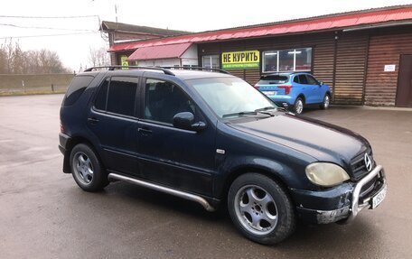Mercedes-Benz M-Класс, 1999 год, 320 000 рублей, 2 фотография