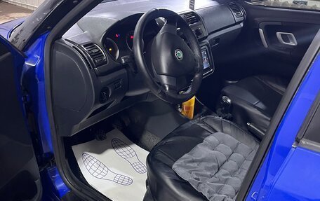 Skoda Fabia II, 2009 год, 450 000 рублей, 10 фотография