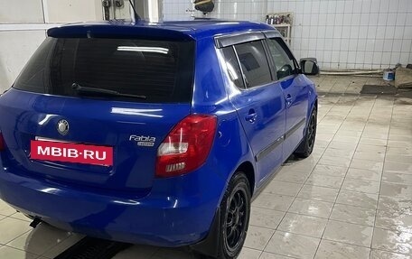 Skoda Fabia II, 2009 год, 450 000 рублей, 3 фотография