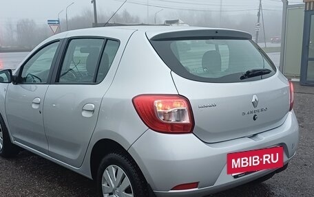 Renault Sandero II рестайлинг, 2014 год, 700 000 рублей, 8 фотография