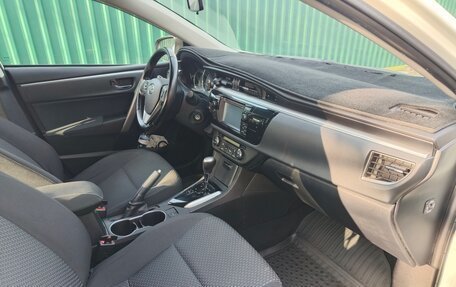 Toyota Corolla, 2014 год, 1 590 000 рублей, 10 фотография