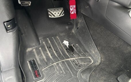 Mitsubishi Outlander III рестайлинг 3, 2014 год, 2 600 000 рублей, 9 фотография