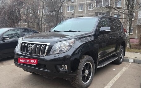 Toyota Land Cruiser Prado 150 рестайлинг 2, 2012 год, 3 300 000 рублей, 2 фотография