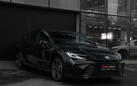 Toyota Camry, 2024 год, 3 950 000 рублей, 3 фотография