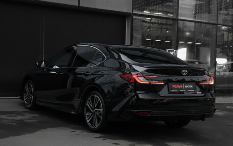 Toyota Camry, 2024 год, 3 950 000 рублей, 7 фотография