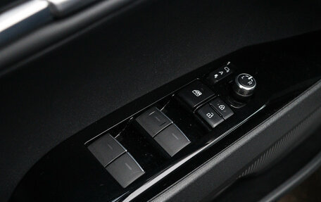 Toyota Camry, 2024 год, 3 950 000 рублей, 18 фотография