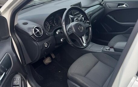 Mercedes-Benz B-Класс, 2013 год, 850 000 рублей, 10 фотография