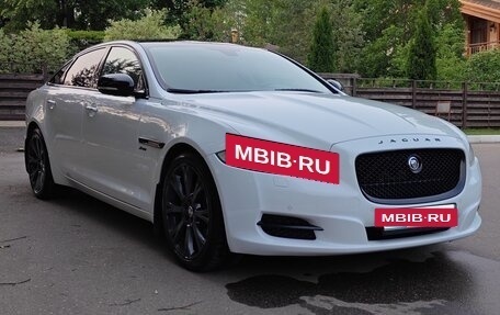 Jaguar XJ IV (X351), 2013 год, 1 200 000 рублей, 10 фотография