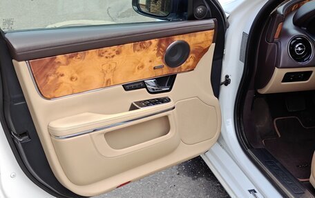 Jaguar XJ IV (X351), 2013 год, 1 200 000 рублей, 17 фотография