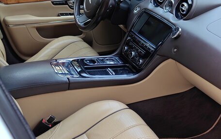 Jaguar XJ IV (X351), 2013 год, 1 200 000 рублей, 19 фотография