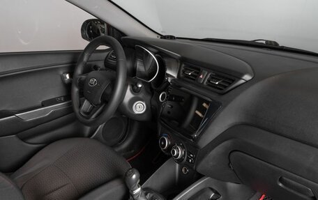 KIA Rio III рестайлинг, 2013 год, 695 000 рублей, 4 фотография