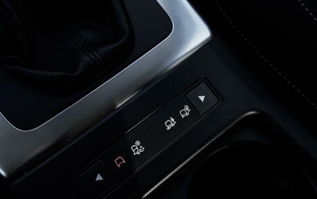 Land Rover Freelander II рестайлинг 2, 2013 год, 1 869 000 рублей, 22 фотография