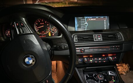 BMW 5 серия, 2010 год, 1 200 000 рублей, 7 фотография