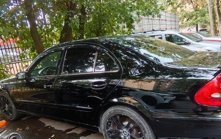 Mercedes-Benz E-Класс, 2003 год, 650 000 рублей, 4 фотография