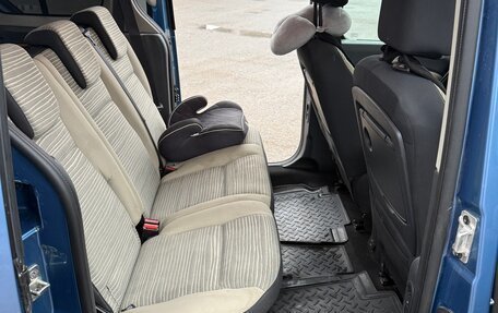 Renault Kangoo II рестайлинг, 2011 год, 820 000 рублей, 15 фотография