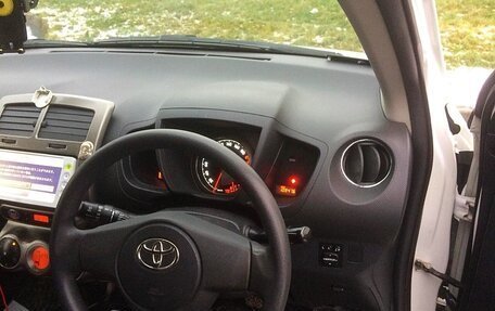 Toyota Ist II, 2012 год, 800 000 рублей, 7 фотография