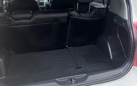 Toyota Ist II, 2012 год, 800 000 рублей, 13 фотография