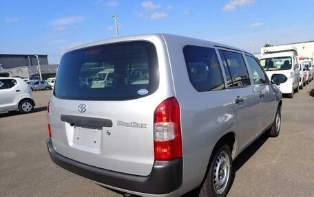 Toyota Probox I, 2022 год, 906 000 рублей, 2 фотография