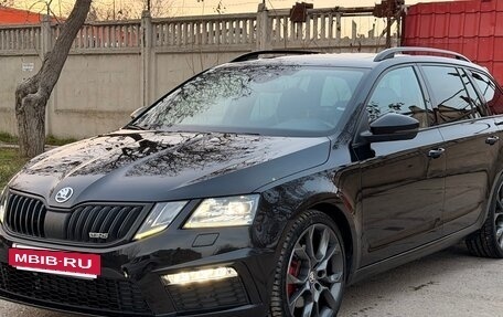 Skoda Octavia RS, 2017 год, 2 290 000 рублей, 14 фотография