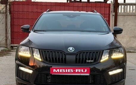 Skoda Octavia RS, 2017 год, 2 290 000 рублей, 10 фотография