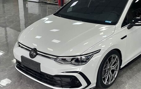 Volkswagen Golf VIII, 2022 год, 2 175 000 рублей, 2 фотография