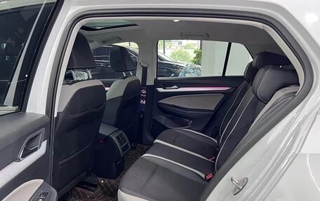 Volkswagen Golf VIII, 2021 год, 1 900 000 рублей, 18 фотография