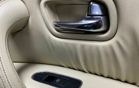 Nissan Patrol, 2011 год, 1 340 000 рублей, 18 фотография