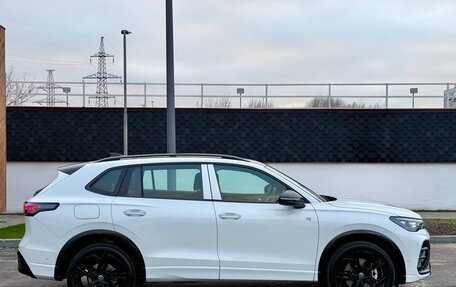 Volkswagen Tiguan, 2025 год, 4 900 000 рублей, 4 фотография