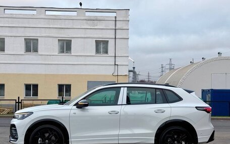 Volkswagen Tiguan, 2025 год, 4 900 000 рублей, 8 фотография