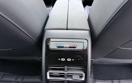 Volkswagen Tiguan, 2025 год, 4 900 000 рублей, 18 фотография