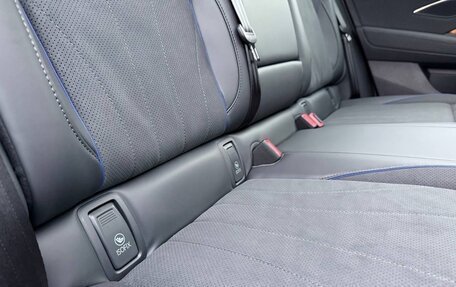 Volkswagen Tiguan, 2025 год, 4 900 000 рублей, 16 фотография