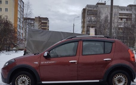 Renault Sandero I, 2014 год, 700 000 рублей, 1 фотография