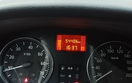 Renault Sandero I, 2014 год, 700 000 рублей, 3 фотография