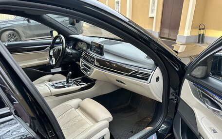 BMW 7 серия, 2017 год, 3 400 000 рублей, 11 фотография