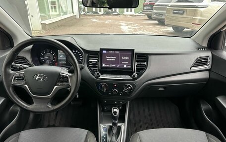 Hyundai Solaris II рестайлинг, 2021 год, 1 589 000 рублей, 10 фотография