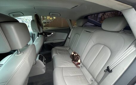 Audi A7, 2010 год, 1 950 000 рублей, 10 фотография