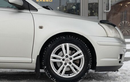 Toyota Avensis III рестайлинг, 2005 год, 900 000 рублей, 9 фотография