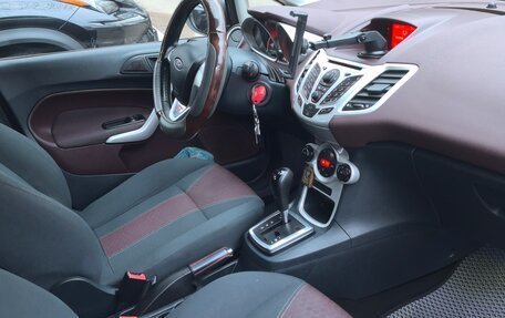 Ford Fiesta, 2010 год, 580 000 рублей, 3 фотография