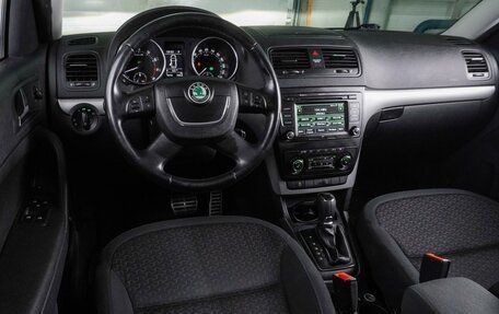 Skoda Yeti I рестайлинг, 2013 год, 1 319 000 рублей, 6 фотография