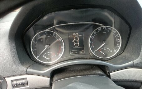 Skoda Octavia, 2011 год, 850 000 рублей, 2 фотография