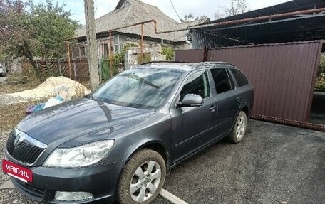 Skoda Octavia, 2011 год, 850 000 рублей, 7 фотография