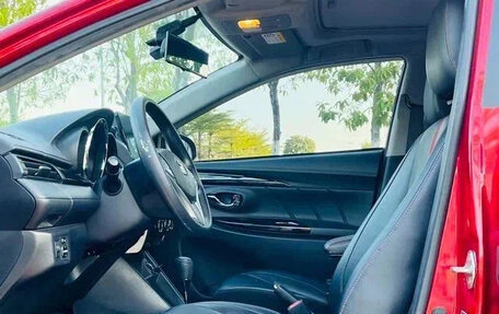 Toyota Yaris XP150 рестайлинг, 2022 год, 1 020 000 рублей, 8 фотография