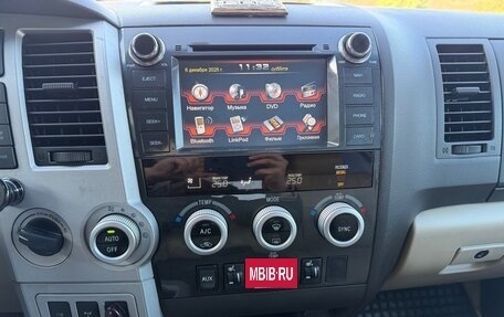 Toyota Sequoia II рестайлинг, 2008 год, 2 950 000 рублей, 16 фотография