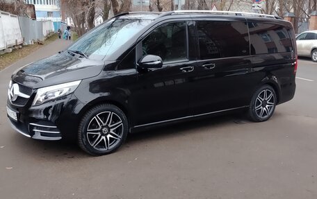 Mercedes-Benz V-Класс, 2019 год, 4 800 000 рублей, 11 фотография