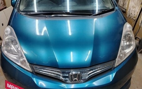 Honda Fit Shuttle I рестайлинг, 2011 год, 799 999 рублей, 11 фотография