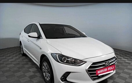Hyundai Elantra VI рестайлинг, 2017 год, 1 390 000 рублей, 2 фотография