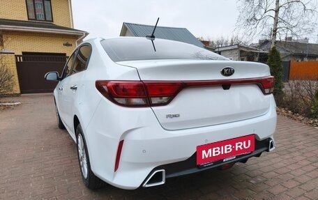 KIA Rio IV, 2021 год, 1 585 000 рублей, 8 фотография