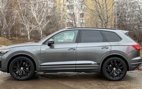 Volkswagen Touareg III, 2018 год, 4 890 000 рублей, 3 фотография