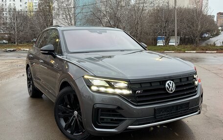 Volkswagen Touareg III, 2018 год, 4 890 000 рублей, 9 фотография